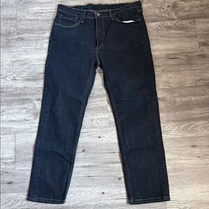 541 Levi's Dark Wash Jeans